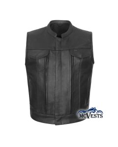 Motorcycle vest with utility pockets